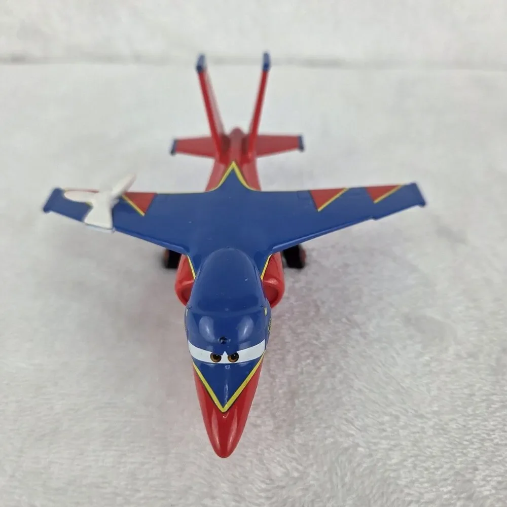 Disney Pixar Cars Take Flight Falcon Hawk‎ Black With Bandage 2011 Loose Diecast